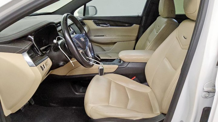 Cadillac XT5  2018