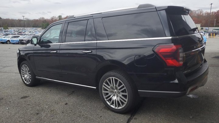 Ford EXPEDITION  2023