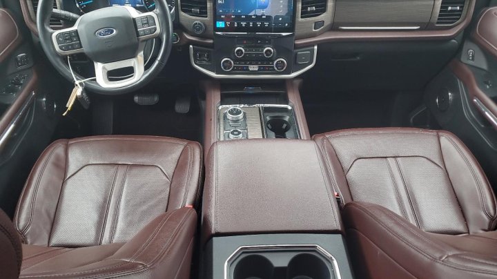Ford EXPEDITION  2023