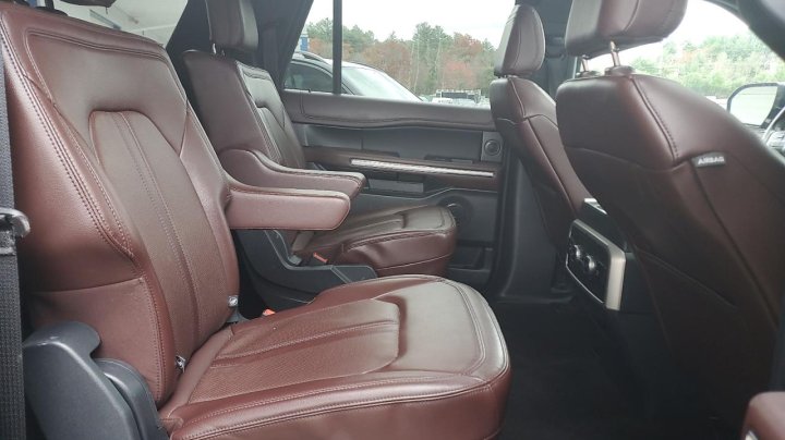 Ford EXPEDITION  2023
