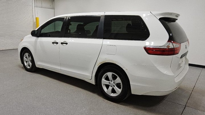 Toyota SIENNA  2016