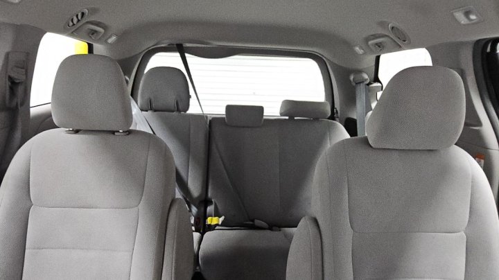 Toyota SIENNA  2016