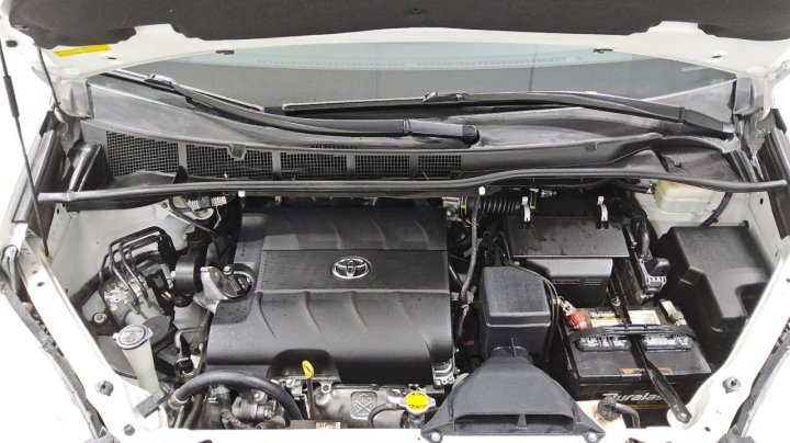Toyota SIENNA  2016