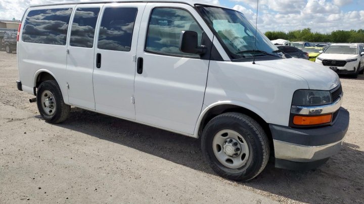 Chevrolet EXPRESS G2500  2017