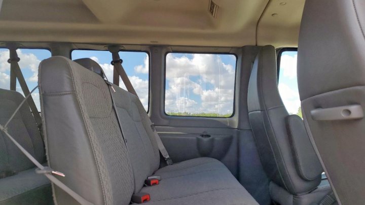 Chevrolet EXPRESS G2500  2017