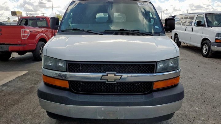 Chevrolet EXPRESS G2500  2017