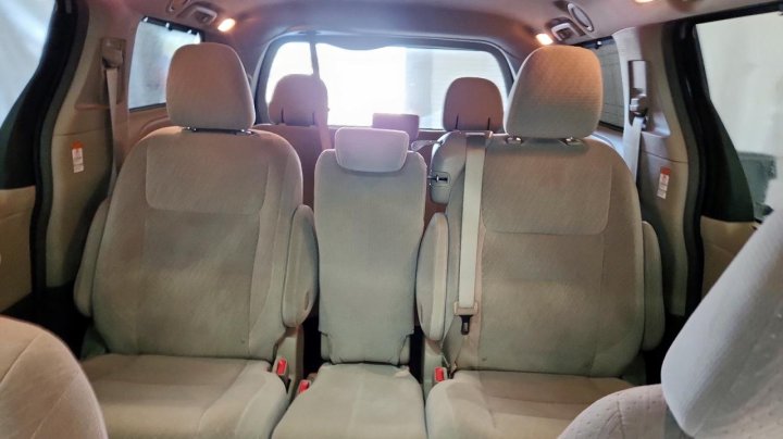 Toyota SIENNA  2016