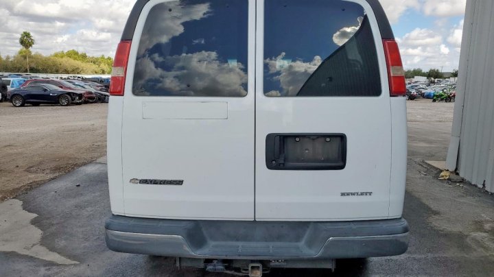 Chevrolet EXPRESS G2500  2017