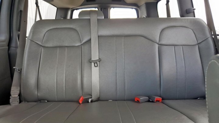 Chevrolet EXPRESS G2500  2017