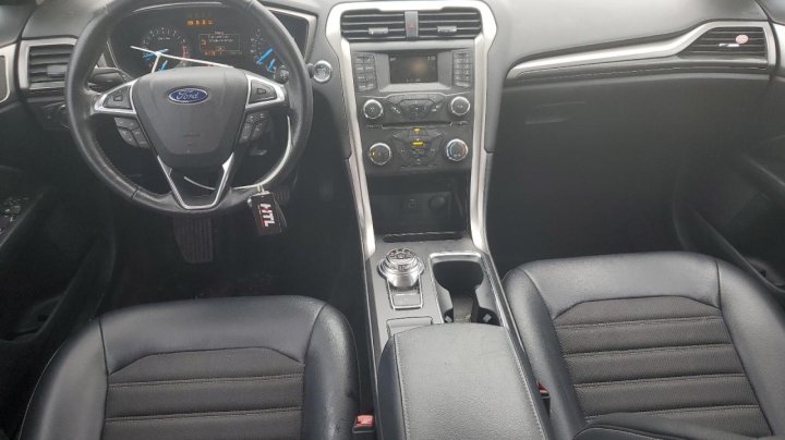 Ford FUSION  2017