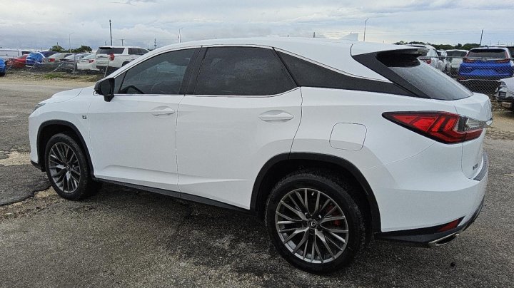 Lexus RX  2020