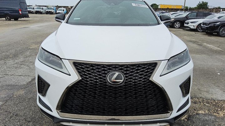 Lexus RX  2020