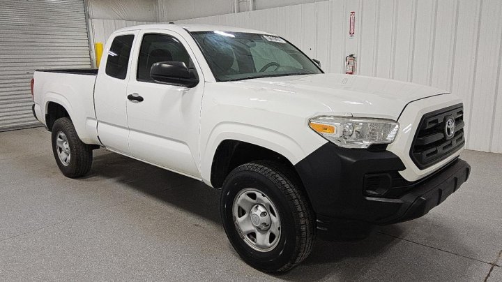 Toyota TACOMA  2016