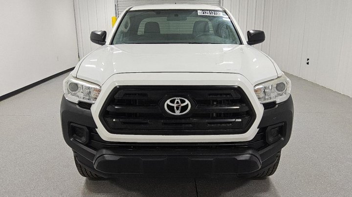 Toyota TACOMA  2016