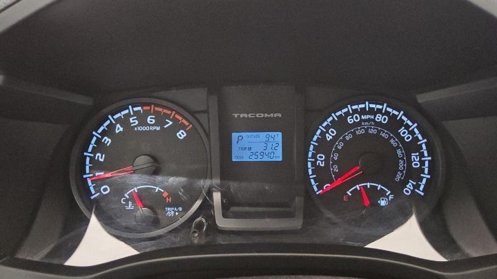 Toyota TACOMA  2016