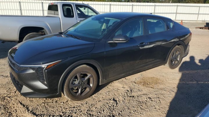 KIA K4  2025