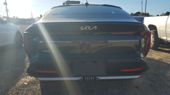 KIA K4  2025