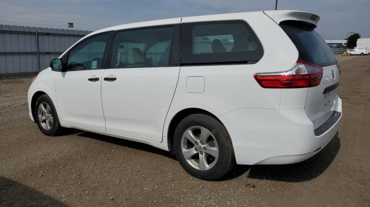 Toyota SIENNA  2017