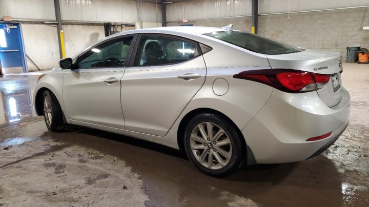 Hyundai Elantra  2015