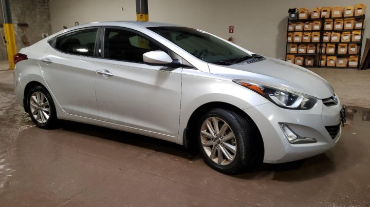 Hyundai Elantra  2015