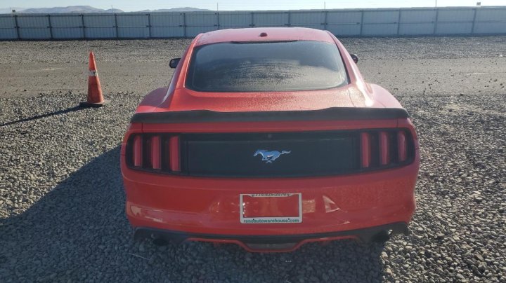 Ford MUSTANG  2016