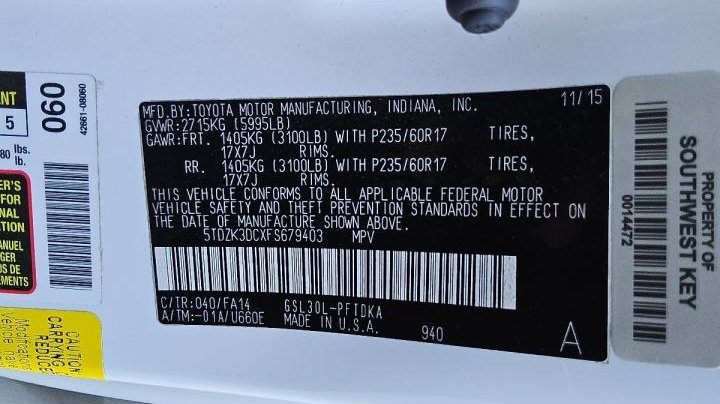 Toyota SIENNA  2015