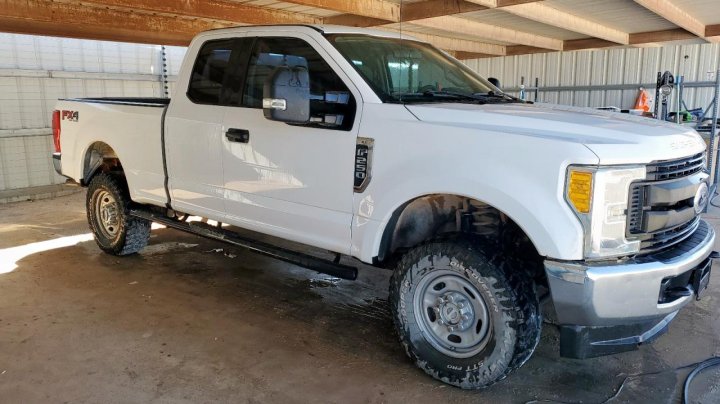 Ford F250  2017