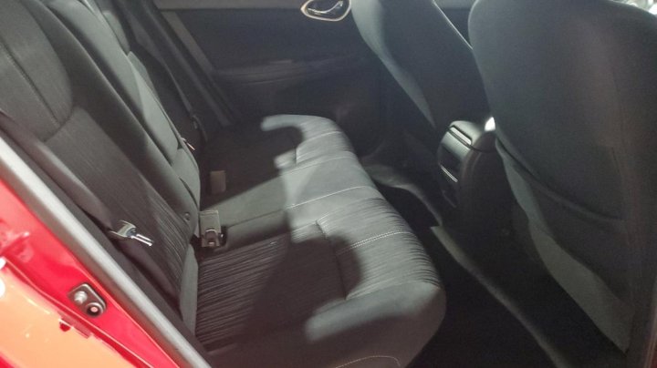 Nissan Sentra  2017