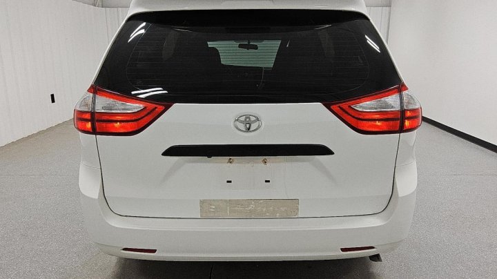 Toyota SIENNA  2016