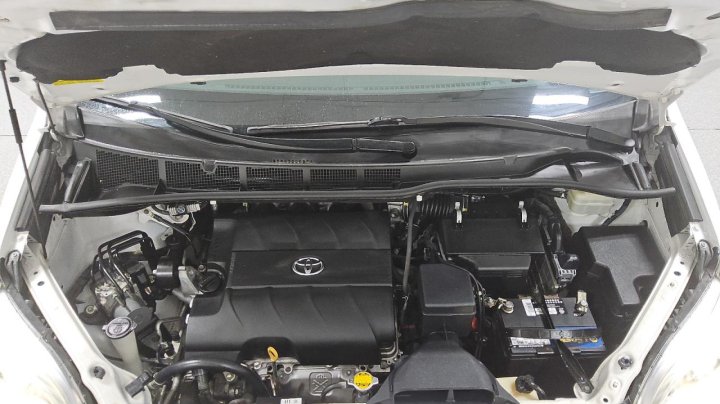 Toyota SIENNA  2016