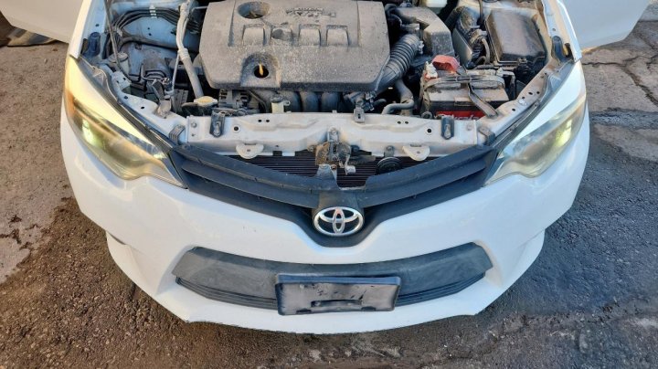 Toyota Corolla  2015