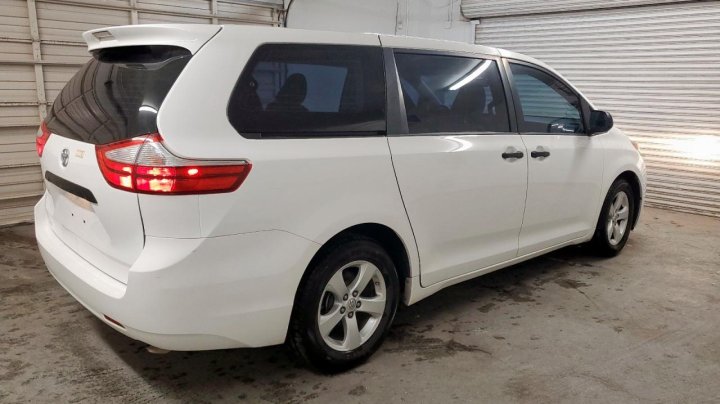 Toyota SIENNA  2017