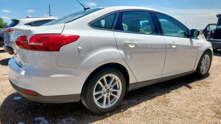 Ford Focus  2016