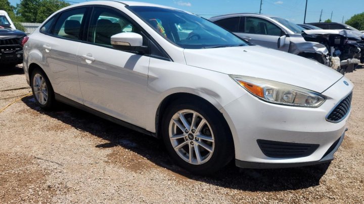 Ford Focus  2016