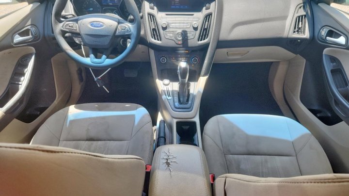 Ford Focus  2016