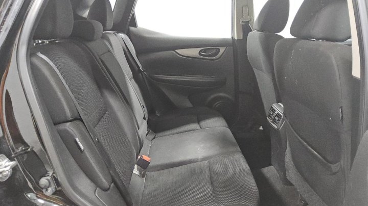 Nissan Rogue Sport  2021