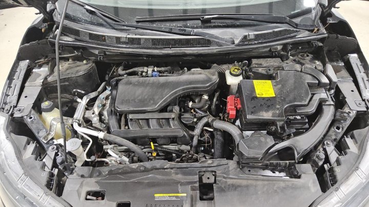 Nissan Rogue Sport  2021
