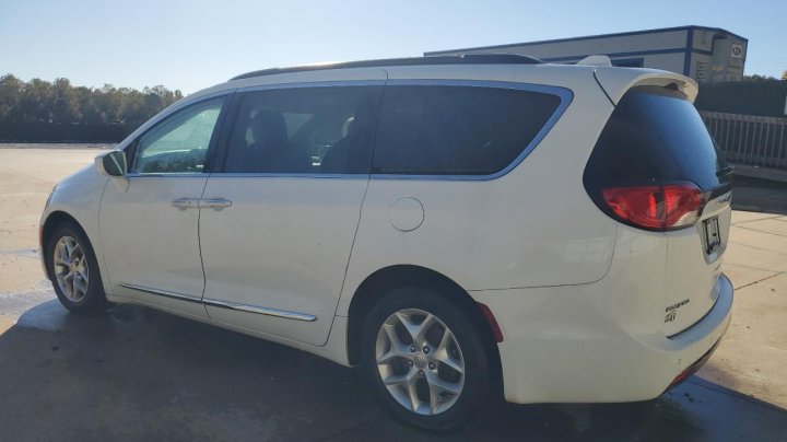 CHRYSLER Pacifica  2017