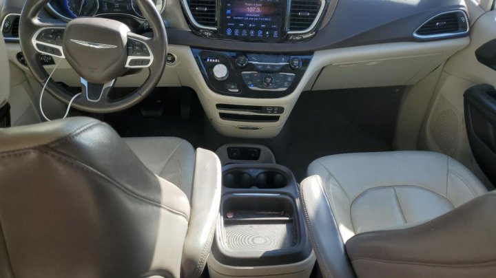 CHRYSLER Pacifica  2017