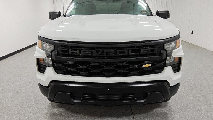 Chevrolet Silverado  2023