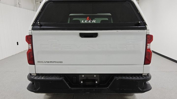 Chevrolet Silverado  2023
