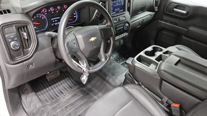 Chevrolet Silverado  2023