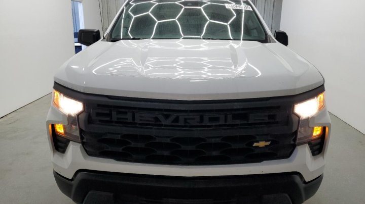 Chevrolet Silverado  2023