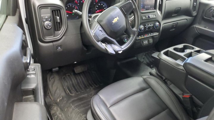 Chevrolet Silverado  2023
