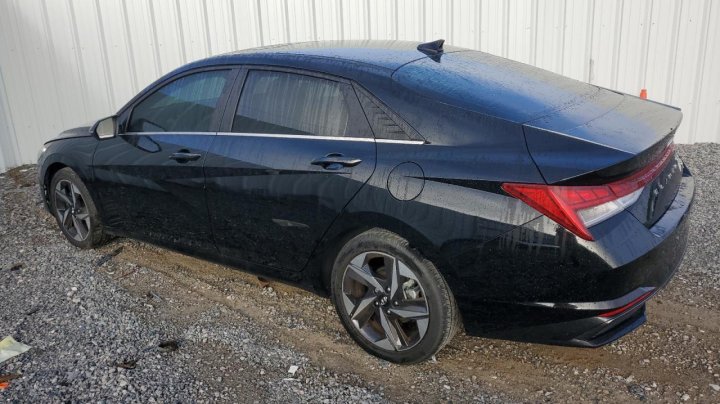 Hyundai Elantra  2023