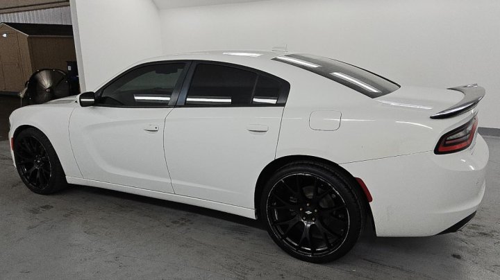 Dodge Charger  2017