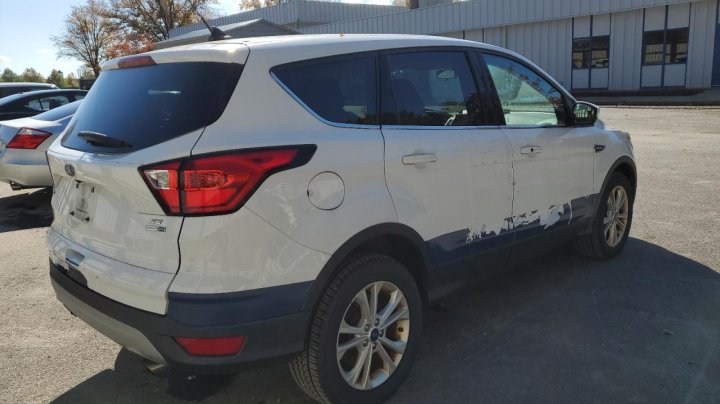 Ford Escape  2019