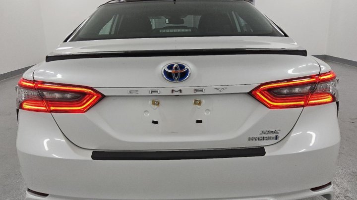 Toyota Camry  2023