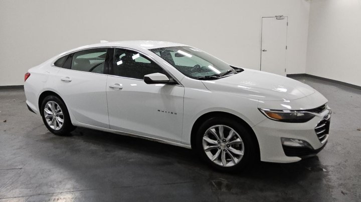 Chevrolet Malibu  2023