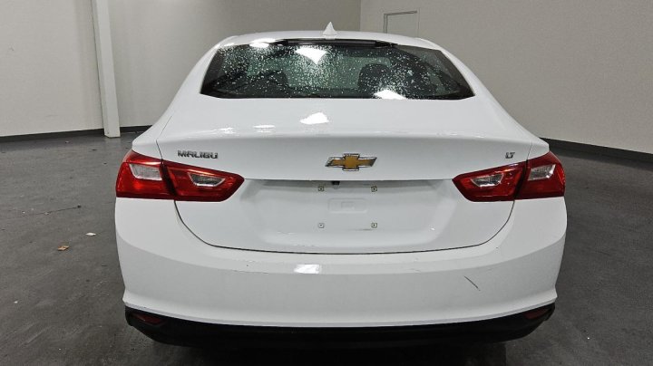 Chevrolet Malibu  2023